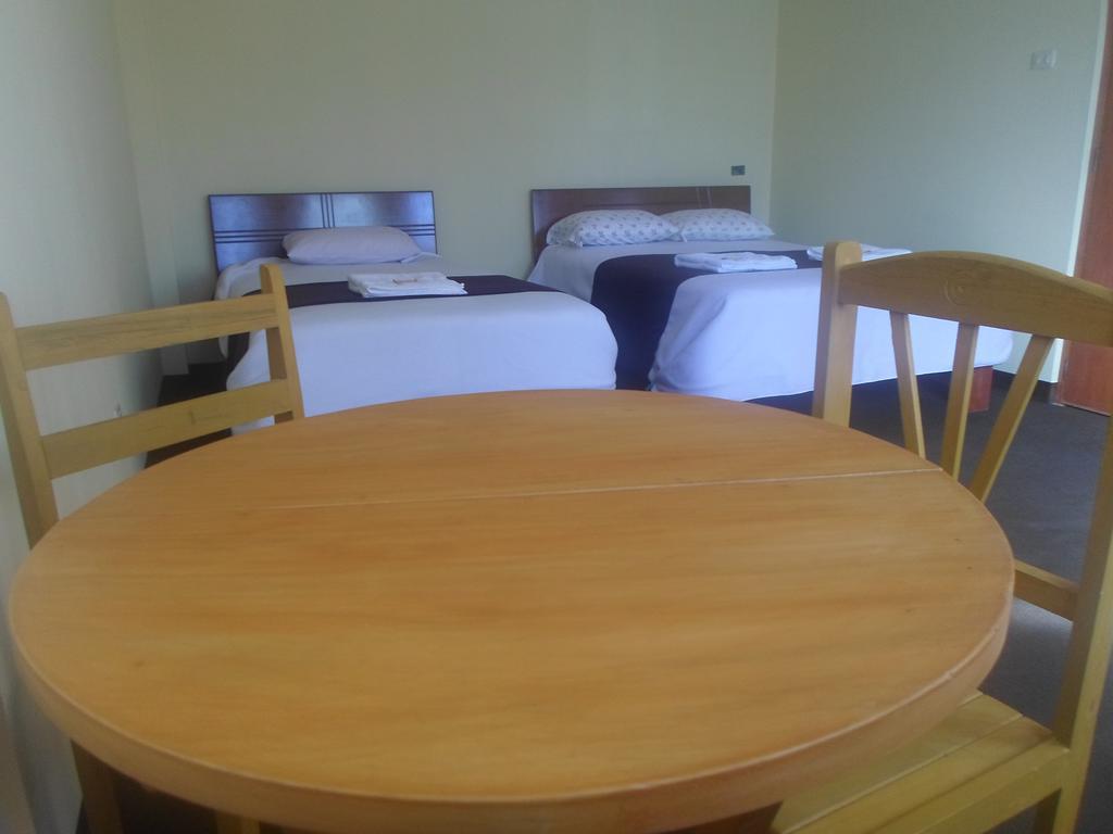 Hostal Casa Del Montanista Huaraz  Exteriör bild