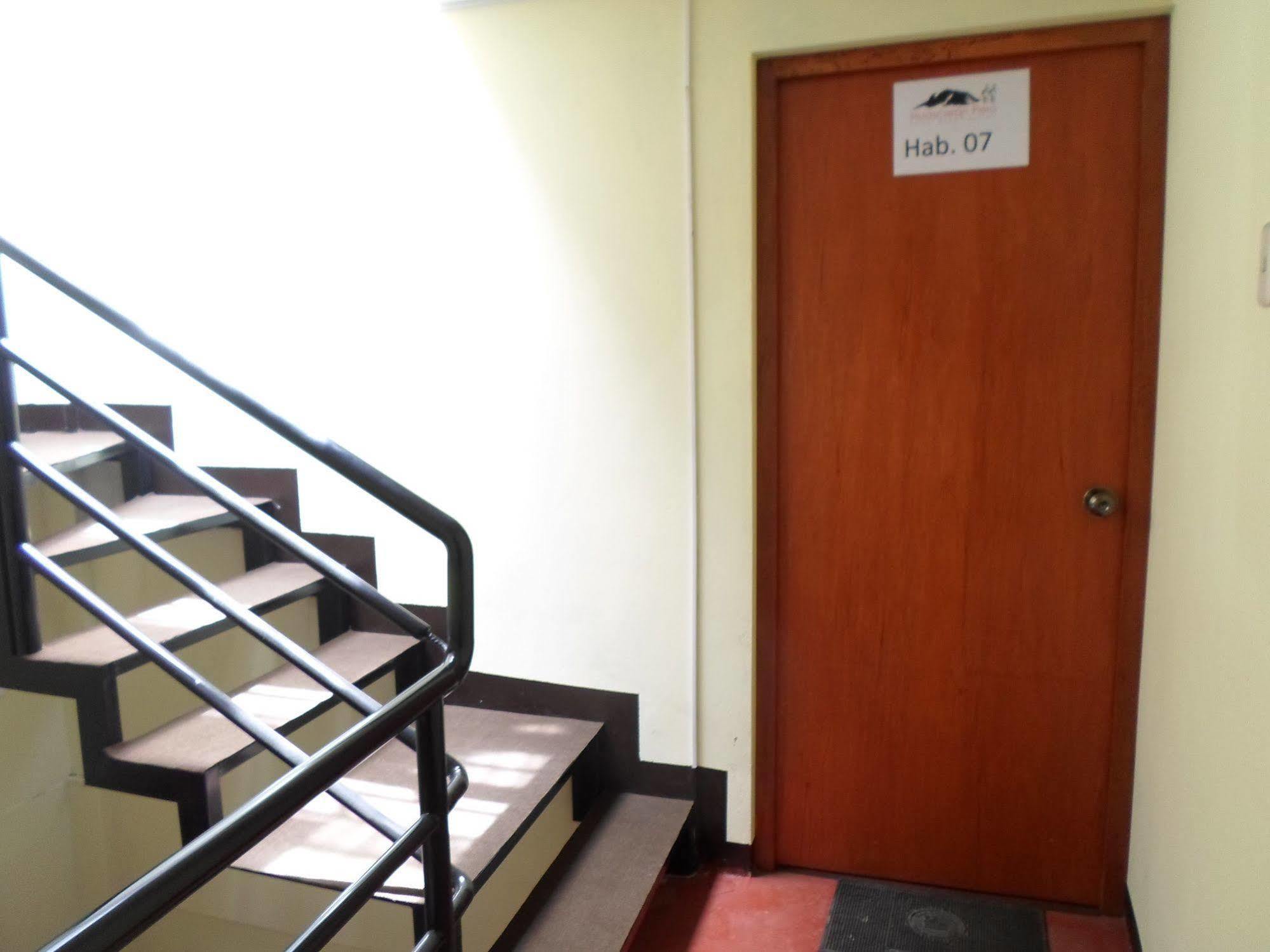 Hostal Casa Del Montanista Huaraz  Exteriör bild