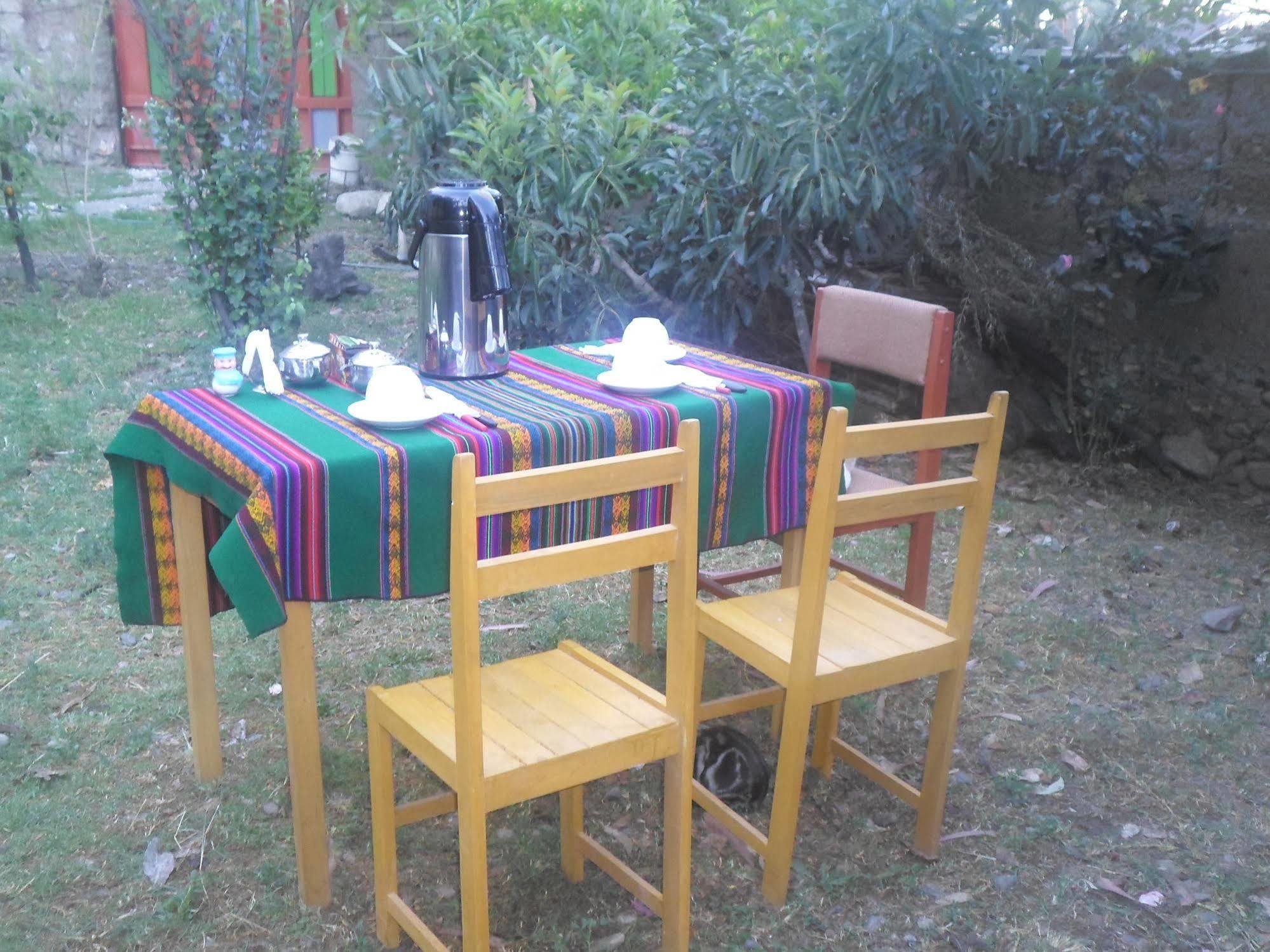 Hostal Casa Del Montanista Huaraz  Exteriör bild
