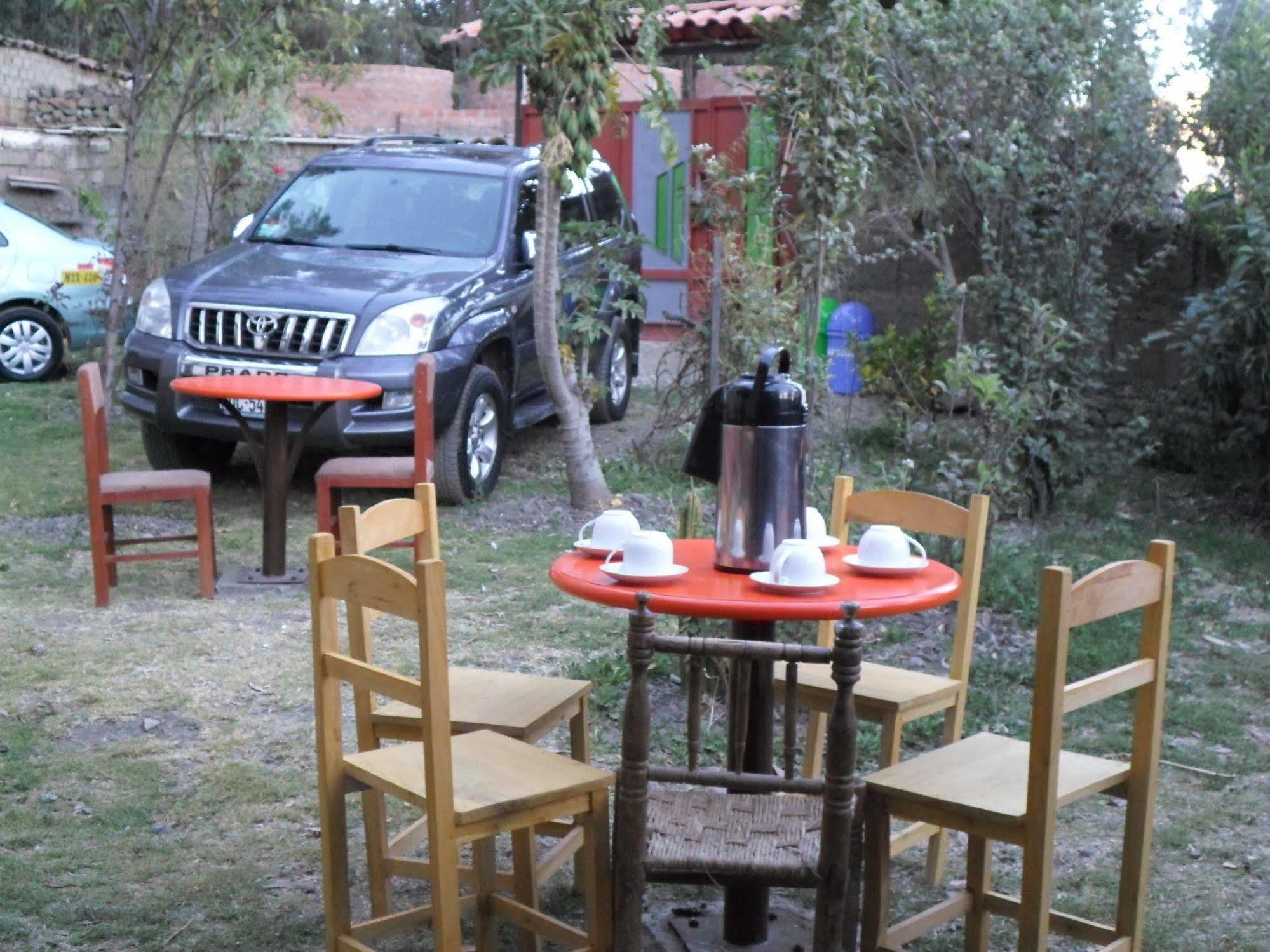 Hostal Casa Del Montanista Huaraz  Exteriör bild