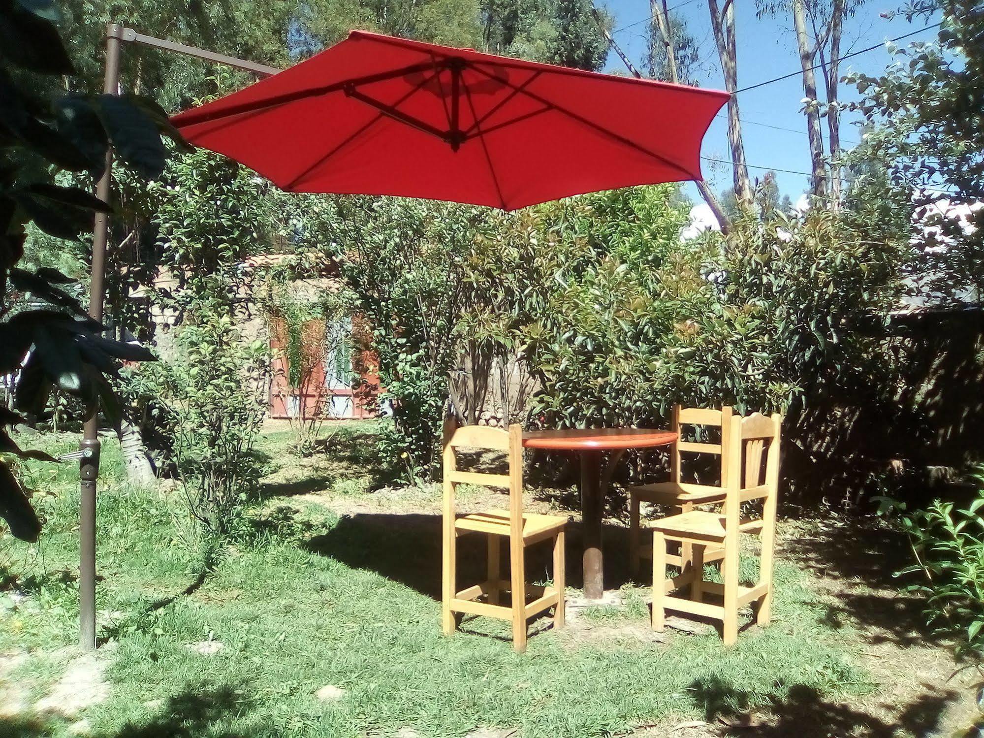 Hostal Casa Del Montanista Huaraz  Exteriör bild